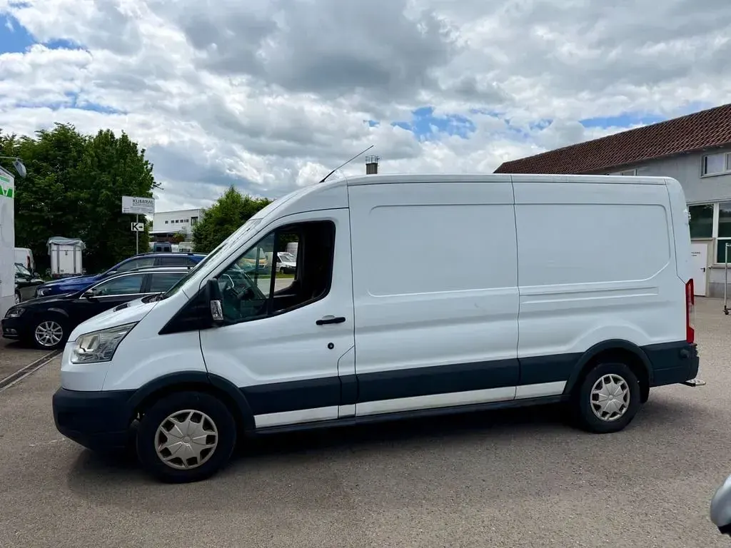 Gebraucht Ford Transit 170 PS (125 kW) 2017 Weiß Limousine