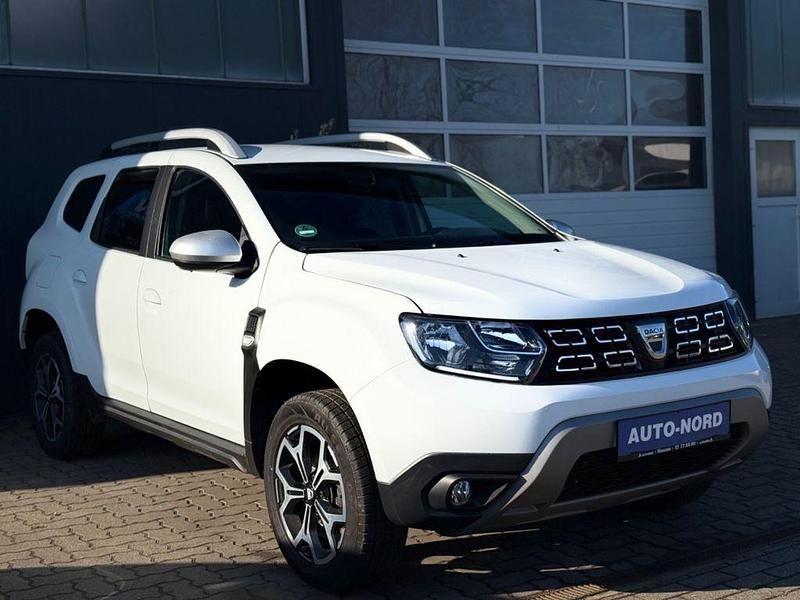 Gebraucht Dacia Duster Prestige 114 PS (83 kW) 2019 Weiß SUV