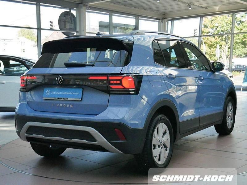 Gebraucht VW T-Cross Life 116 PS (85 kW) 2024 Blau SUV