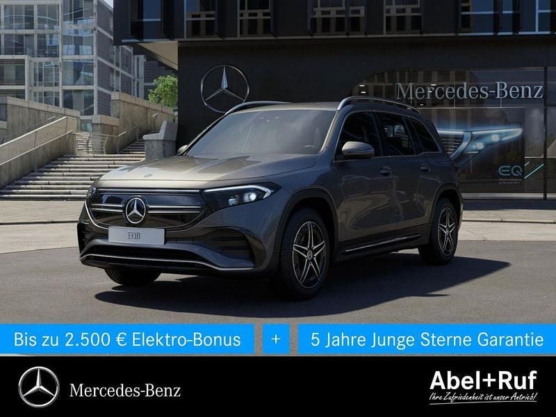 Grau Gebraucht 2023 Mercedes EQB300 AMG SUV | 31.899 € (Guter Preis) - Bild 1/4