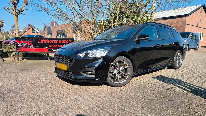 Gebraucht Ford Focus Business Edition 150 PS (110 kW) 2018 Schwarz Kombi