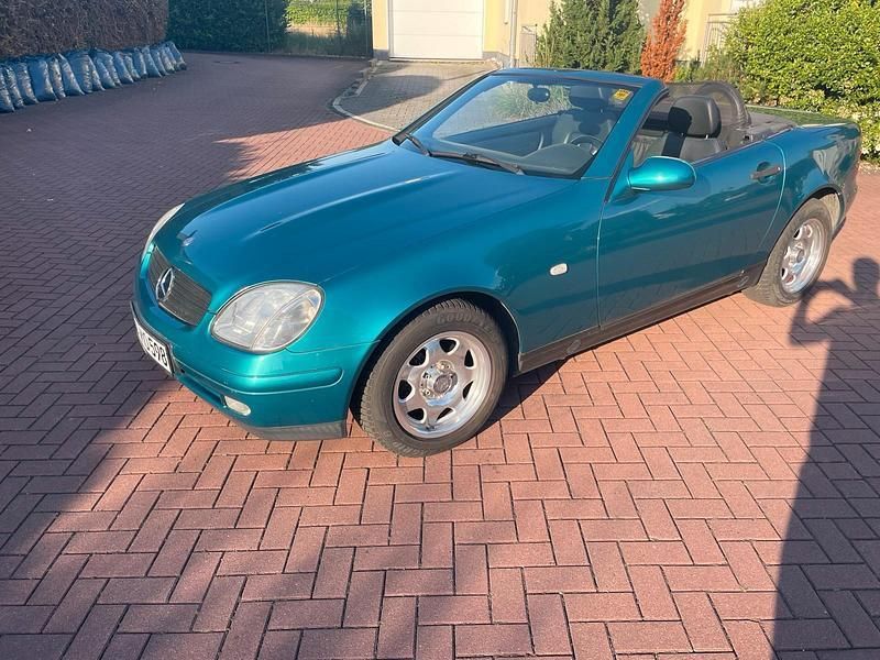 Grün Gebraucht 1998 Mercedes SLK200 Cabrio | 2.999 € (Superpreis) - Bild 1/4