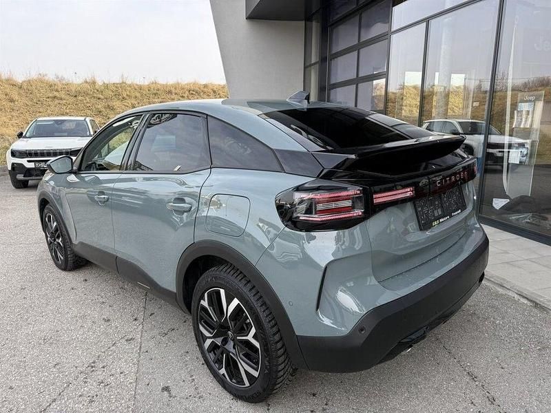 Gebraucht Citroën C4 131 PS (96 kW) 2025 Grün SUV