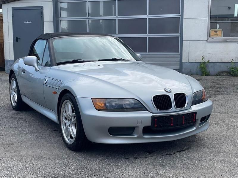 Silber Gebraucht 1996 BMW Z3 Performance Cabrio | 9.999 € (Etwas zu teuer) - Bild 1/4