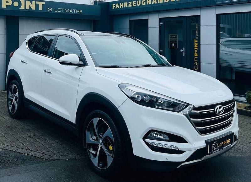 Weiß Gebraucht 2016 Hyundai Tucson Style SUV | 16.295 € (Fairer Preis) - Bild 1/3