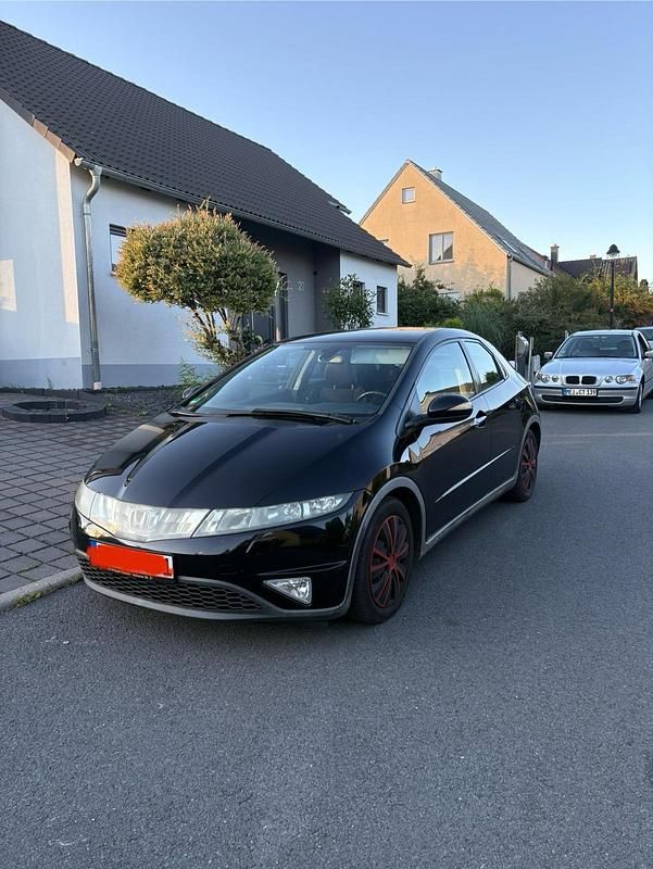 Schwarz Gebraucht 2006 Honda Civic Kleinwagen | 2.200 € (Guter Preis) - Bild 1/4