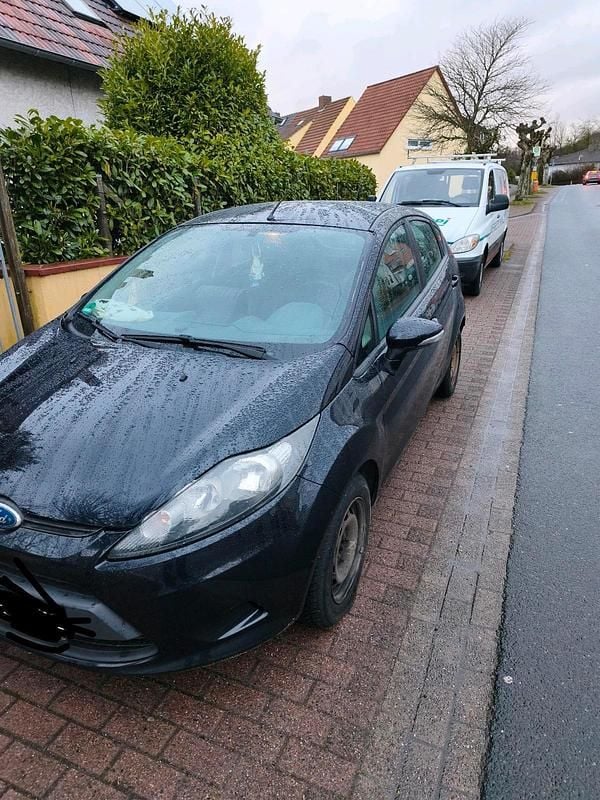 Gebraucht Ford Fiesta 82 PS (60 kW) 2010 Schwarz Kleinwagen