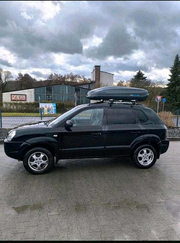 Gebraucht Hyundai Tucson 141 PS (103 kW) 2008 Schwarz SUV
