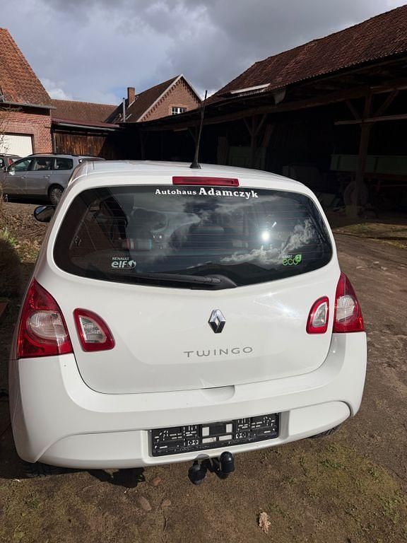 Gebraucht Renault Twingo Expression 75 PS (55 kW) 2014 Weiß Kleinwagen