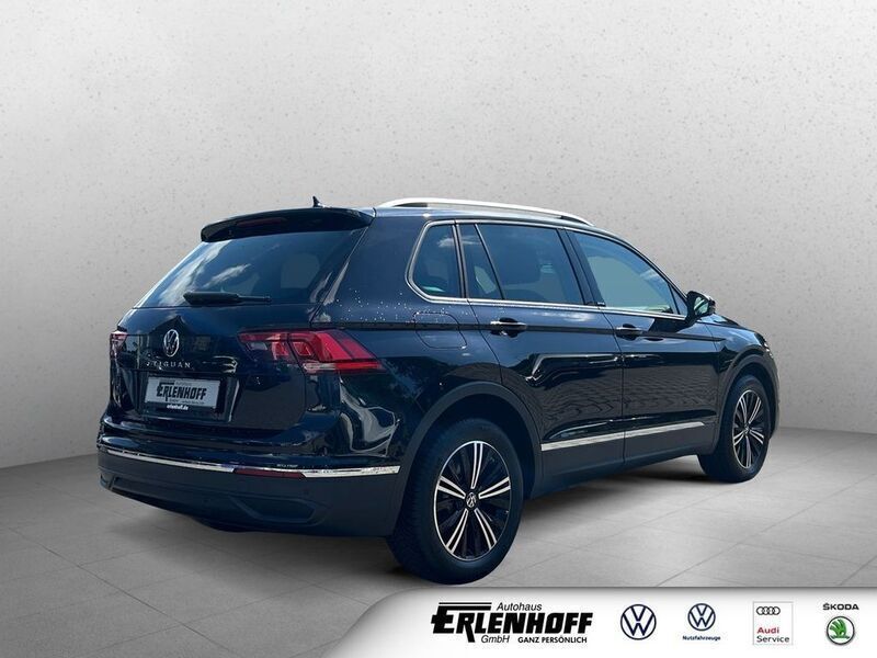 Gebraucht VW Tiguan Active 131 PS (96 kW) 2022 Andere farbe SUV