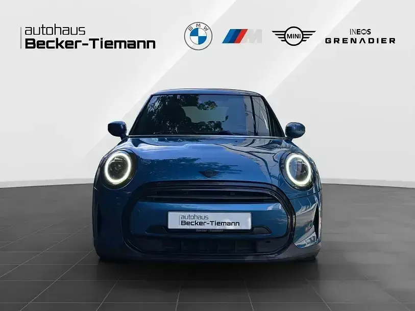 Gebraucht Mini ONE Hatch 102 PS (75 kW) 2022 Island blue Kleinwagen