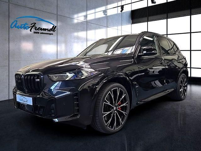 Black sapphire metallic (metallic) Gebraucht 2024 BMW X5 M M Sport SUV | 96.999 € (Teuer) - Bild 1/1