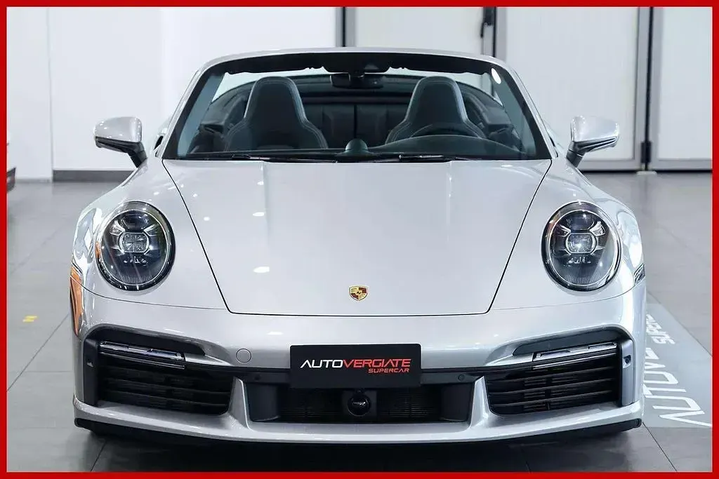 Gebraucht Porsche 992 581 PS (427 kW) 2021 Silber Cabrio