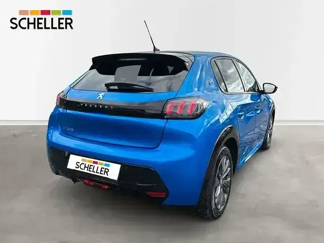 Gebraucht Peugeot e-208 Allure 11 kW (15 PS) 2023 Blau Kleinwagen