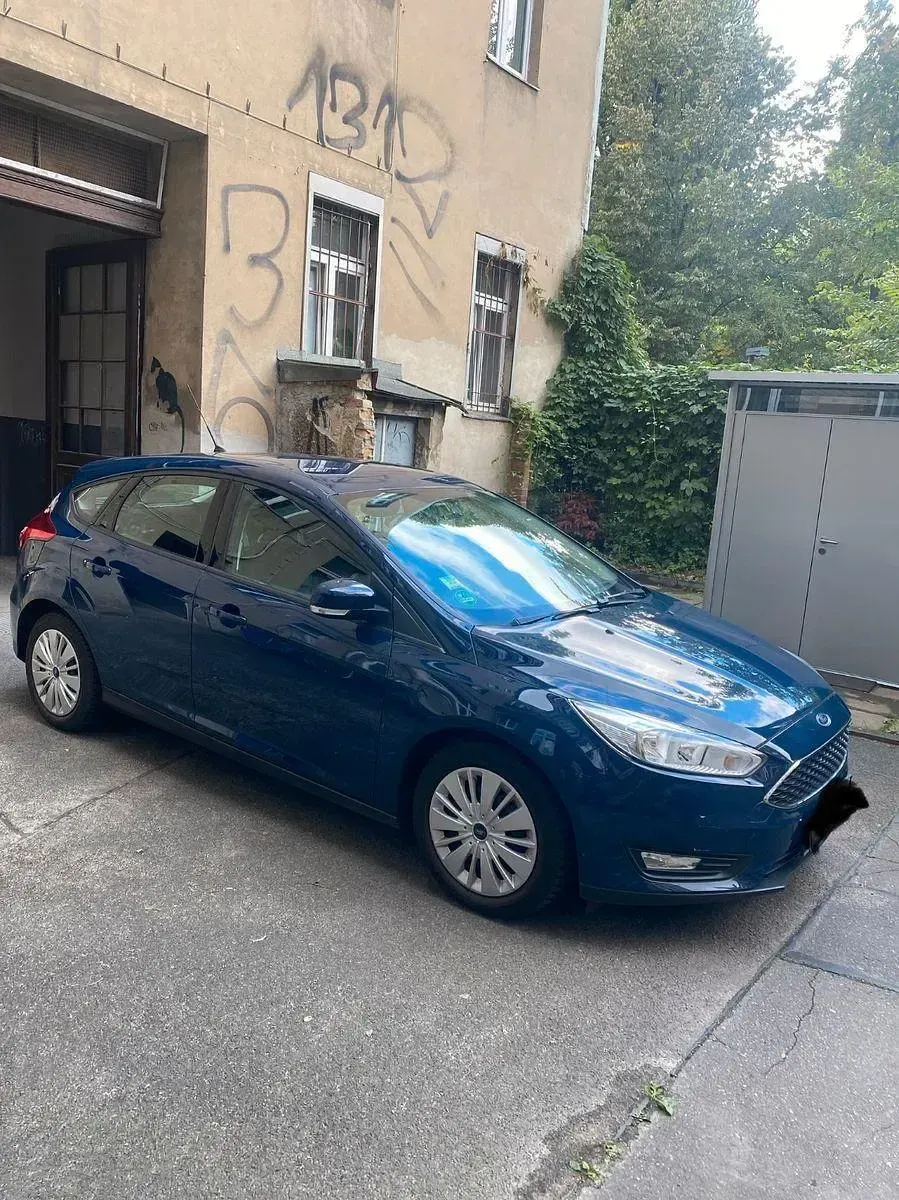 Brugt Ford Focus 101 HK (74 kW) 2016 Blå Sedan