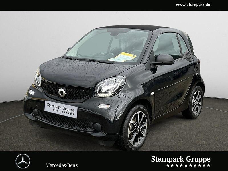 Schwarz Gebraucht 2017 Smart ForTwo Coupé Passion Coupé | 16.980 € (Teuer) - Bild 1/4
