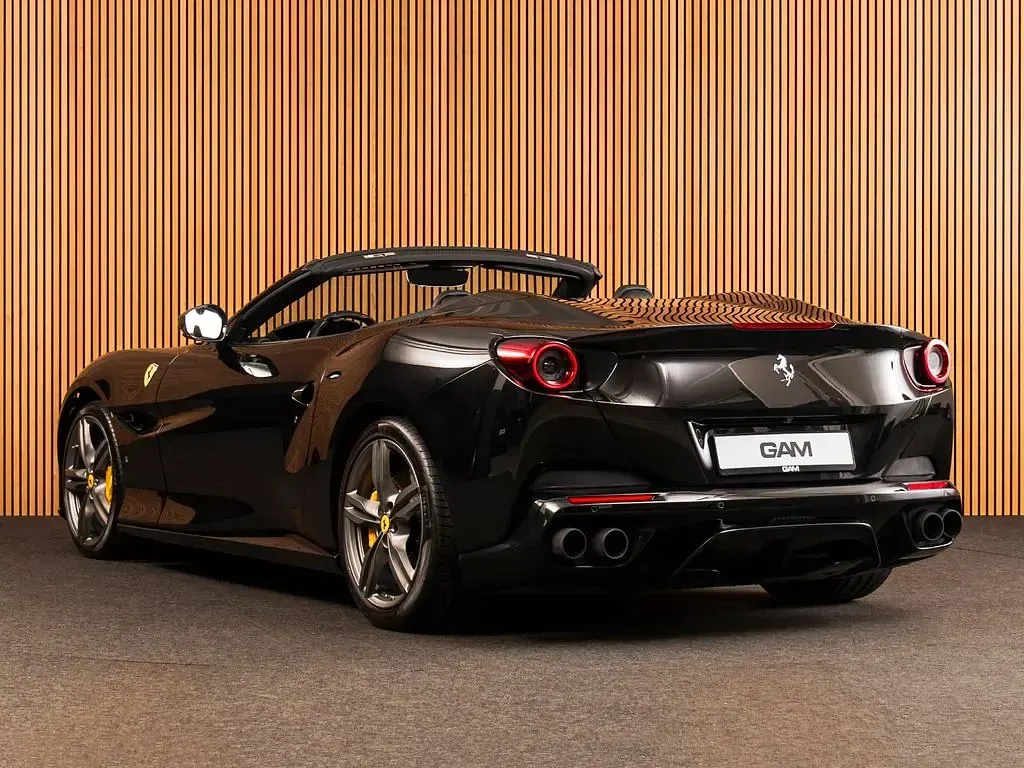 Gebraucht Ferrari Portofino 600 PS (441 kW) 2019 Schwarz Cabrio