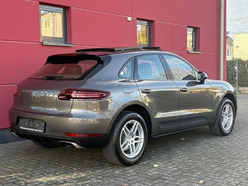 Usado Porsche Macan 252 HP (185 kW) 2018 Cinzento SUV