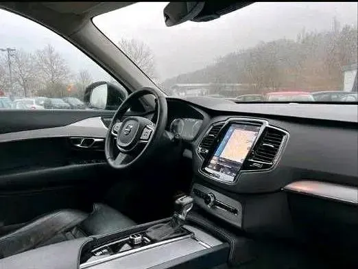 Gebraucht Volvo XC90 Momentum 224 PS (164 kW) 2015 Schwarz SUV