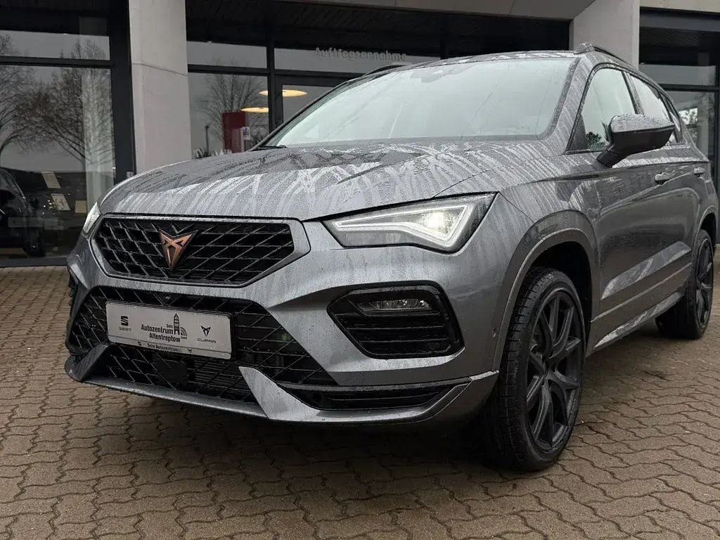 Neu Cupra Ateca 150 PS (110 kW) 2026 Grau SUV
