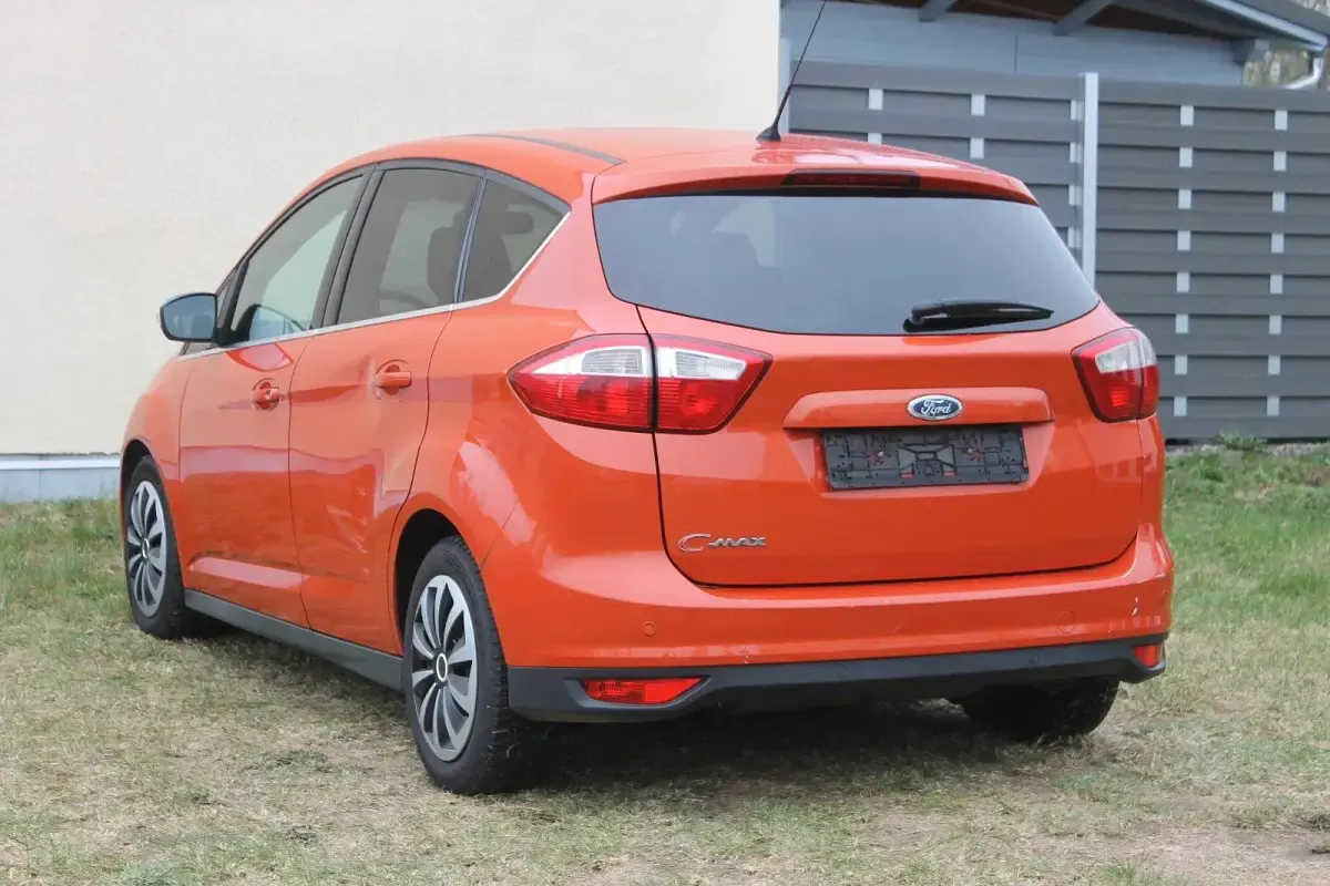 Gebraucht Ford C-MAX 140 PS (102 kW) 2012 Orange Van / Kleinbus