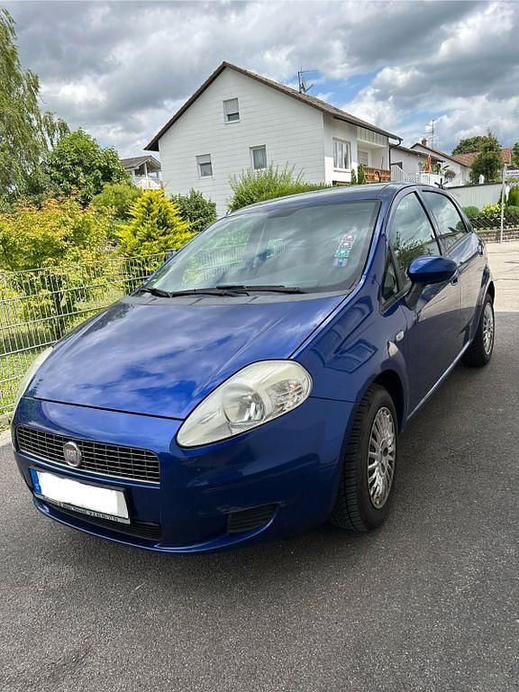 Blau Gebraucht 2008 Fiat Punto Active Kleinwagen | 1.000 € (Guter Preis) - Bild 1/4