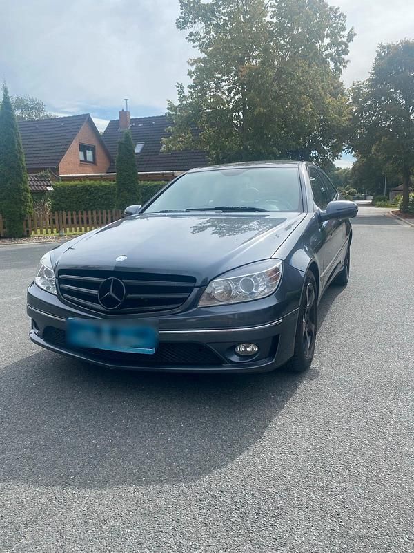 Grau Gebraucht 2009 Mercedes CLC180 Kleinwagen | 3.550 € (Fairer Preis) - Bild 1/4
