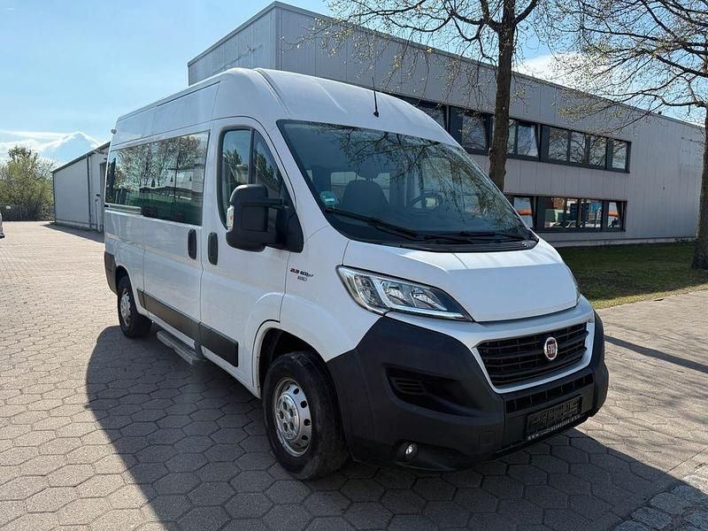 Gebraucht Fiat Ducato 150 PS (110 kW) 2018 Weiß Van