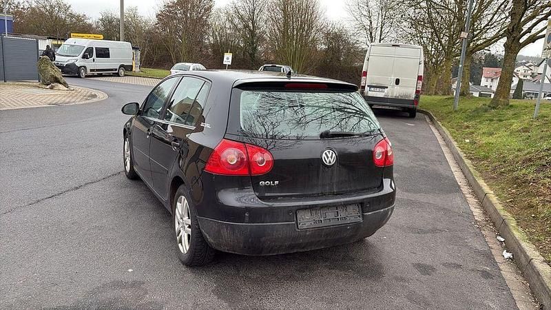 Gebraucht VW Golf IV Basis 102 PS (75 kW) 2006 Schwarz Kombi