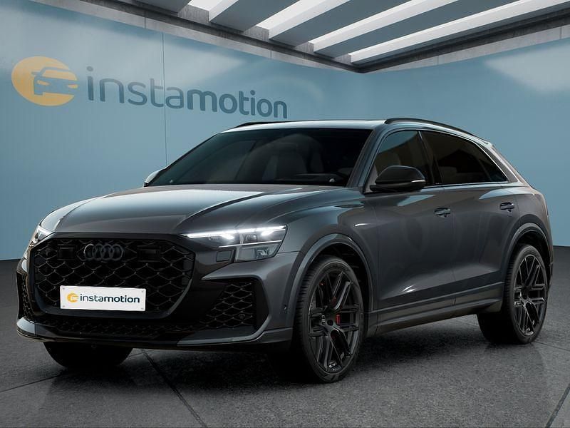 Grau Neu 2025 Audi RS Q8 SUV | 161.749 € - Bild 1/4
