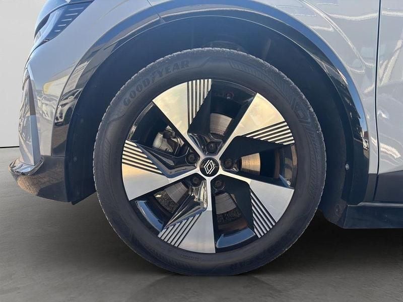 Gebraucht Renault Megane E-Tech Evolution 160 kW (218 PS) 2022 Grau Limousine