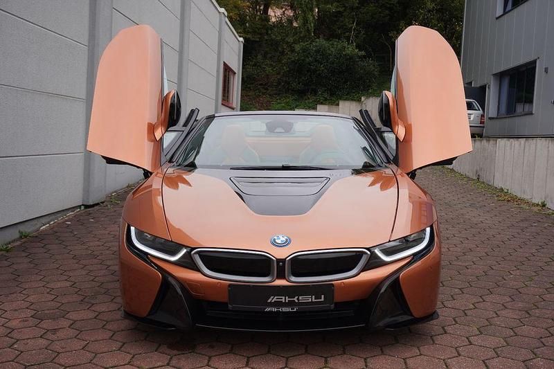 Gebraucht BMW i8 Performance 374 PS (275 kW) 2020 Orange Cabrio