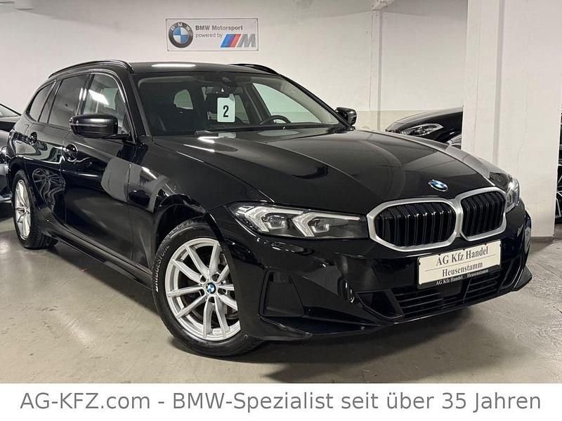 Schwarz Gebraucht 2023 BMW 318 Sport Line Limousine | 20.399 € (Fairer Preis) - Bild 1/4