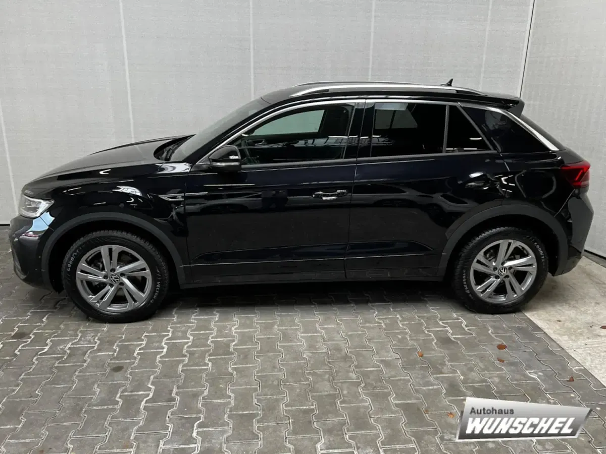 Gebraucht VW T-Roc R-line 150 PS (110 kW) 2024 Schwarz SUV