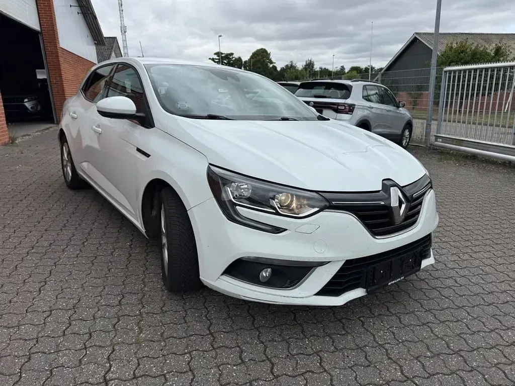 Gebraucht Renault Mégane IV LIMITED 110 PS (80 kW) 2018 Weiß Limousine