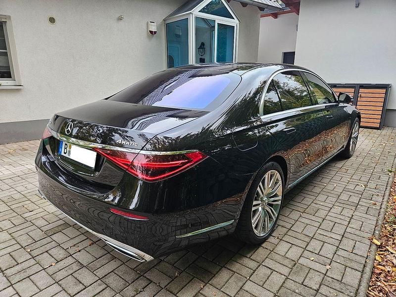 Gebraucht Mercedes S400 330 PS (242 kW) 2022 Schwarz Limousine