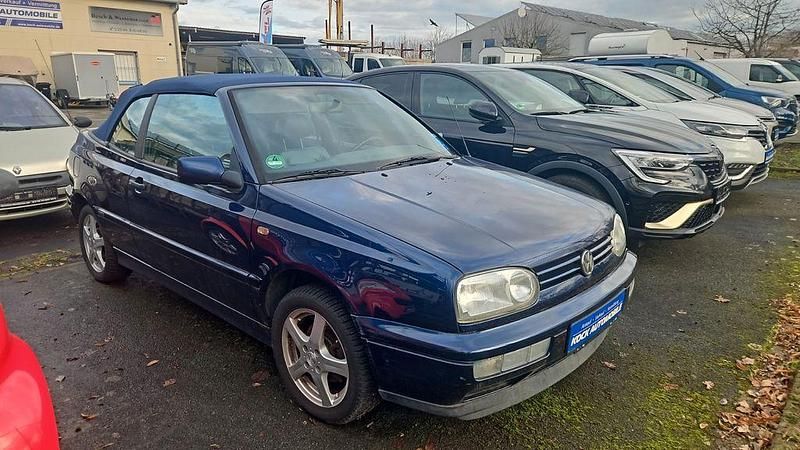 Blau Gebraucht 1996 VW Golf Cabriolet Cabrio | 2.977 € - Bild 1/4
