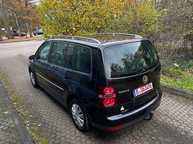 Gebraucht VW Touran 140 PS (102 kW) 2006 Schwarz Van / Kleinbus