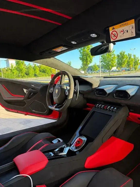 Usata Lamborghini Huracán 640 CV (470 kW) 2024