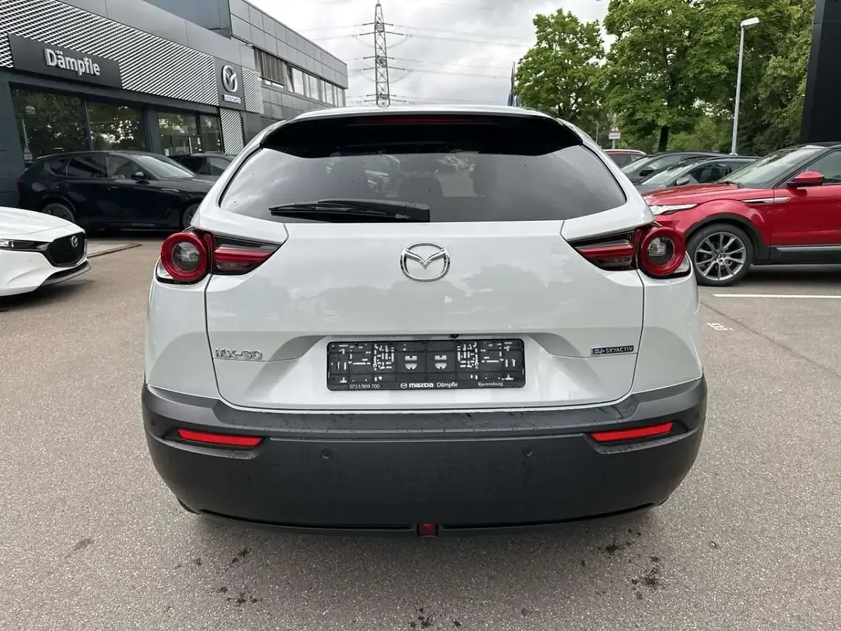 Gebraucht Mazda MX30 80 kW (110 PS) 2022 Ceramic white SUV