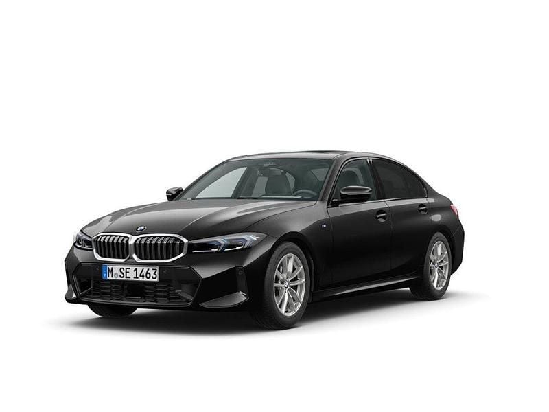 Black sapphire metallic (schwarz) Gebraucht 2024 BMW 330 Comfort Edition Limousine | 51.900 € - Bild 1/4