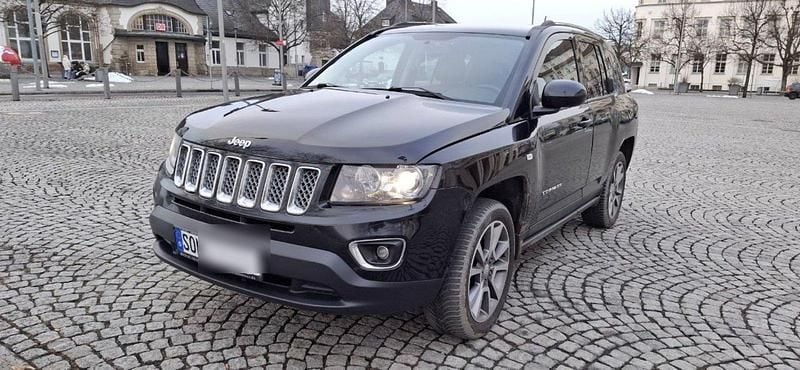 Gebraucht Jeep Compass 163 PS (119 kW) 2013 Schwarz SUV