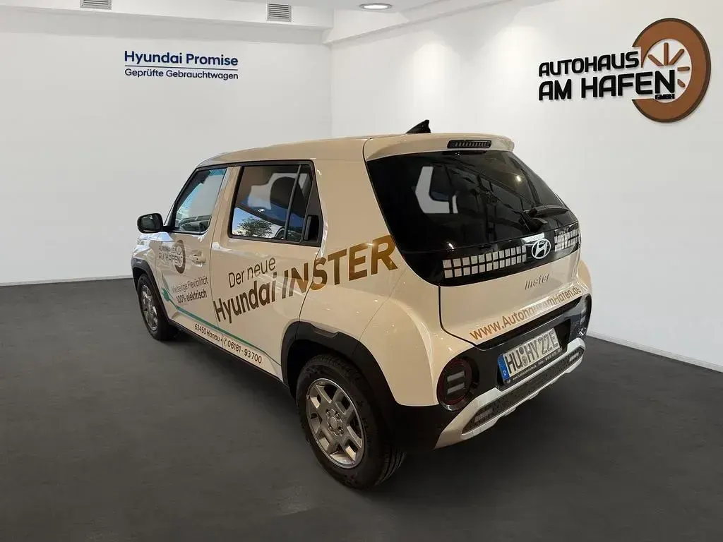 Gebraucht Hyundai Inster Trend 85 kW (116 PS) 2025 Weiß Kleinwagen