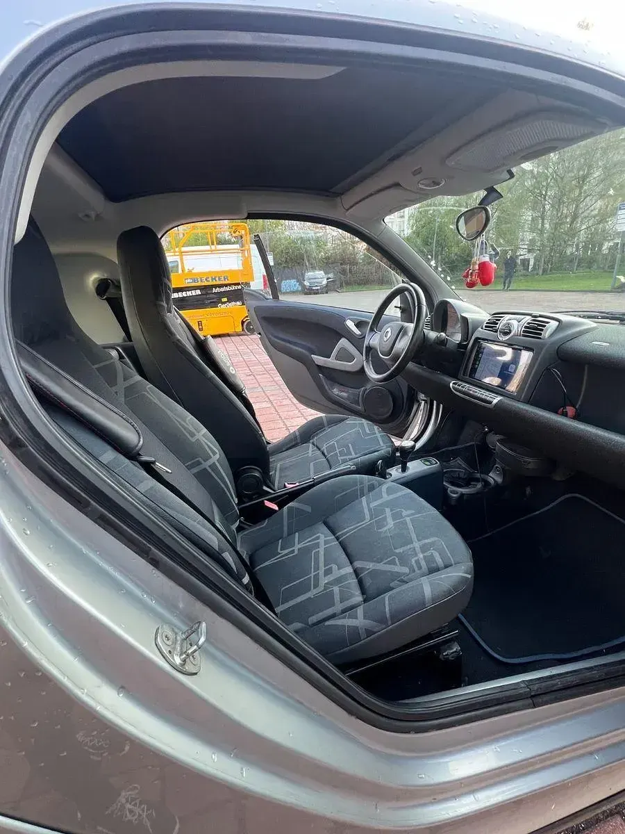Gebraucht Smart ForTwo Coupé 71 PS (52 kW) 2009 Silber Coupé