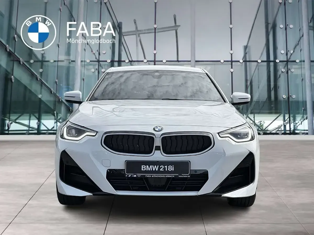 Neu BMW 218 M Sport 156 PS (114 kW) 2026 Weiß Coupé