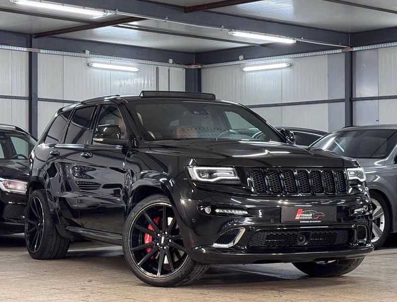 Schwarz Gebraucht 2016 Jeep Grand Cherokee SRT SUV | 32.490 € (Guter Preis) - Bild 1/4