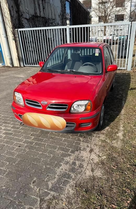 Gebraucht Nissan Micra 60 PS (44 kW) 2001 Rot Kleinwagen