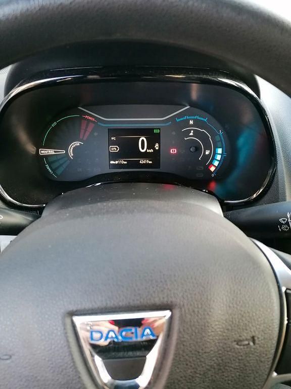 Gebraucht Dacia Spring Essentiel 33 kW (45 PS) 2022 Schwarz Kleinwagen