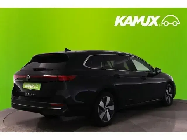 Gebraucht VW Passat Business 150 PS (110 kW) 2025 Mythos black Kombi