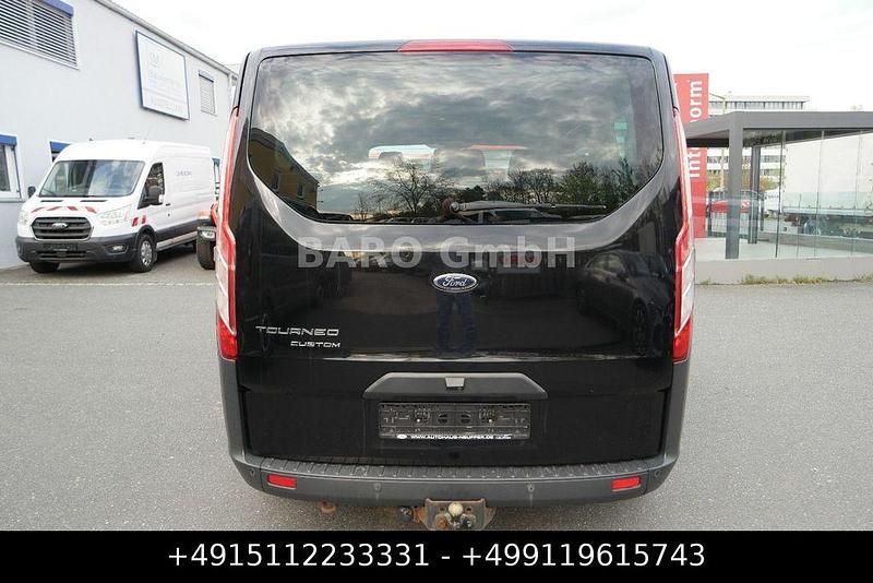 Używany Ford Transit Trend 101 KM (74 kW) 2015 Czarny Minivan